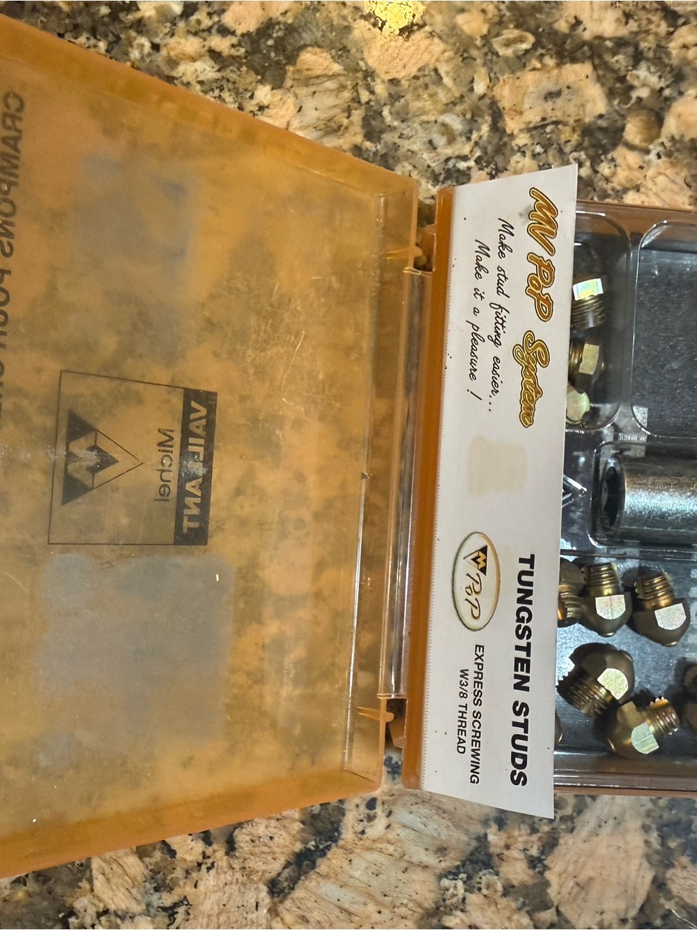 Tungsten Studs equestrian stud kit for horse boots hardware Set w/ case